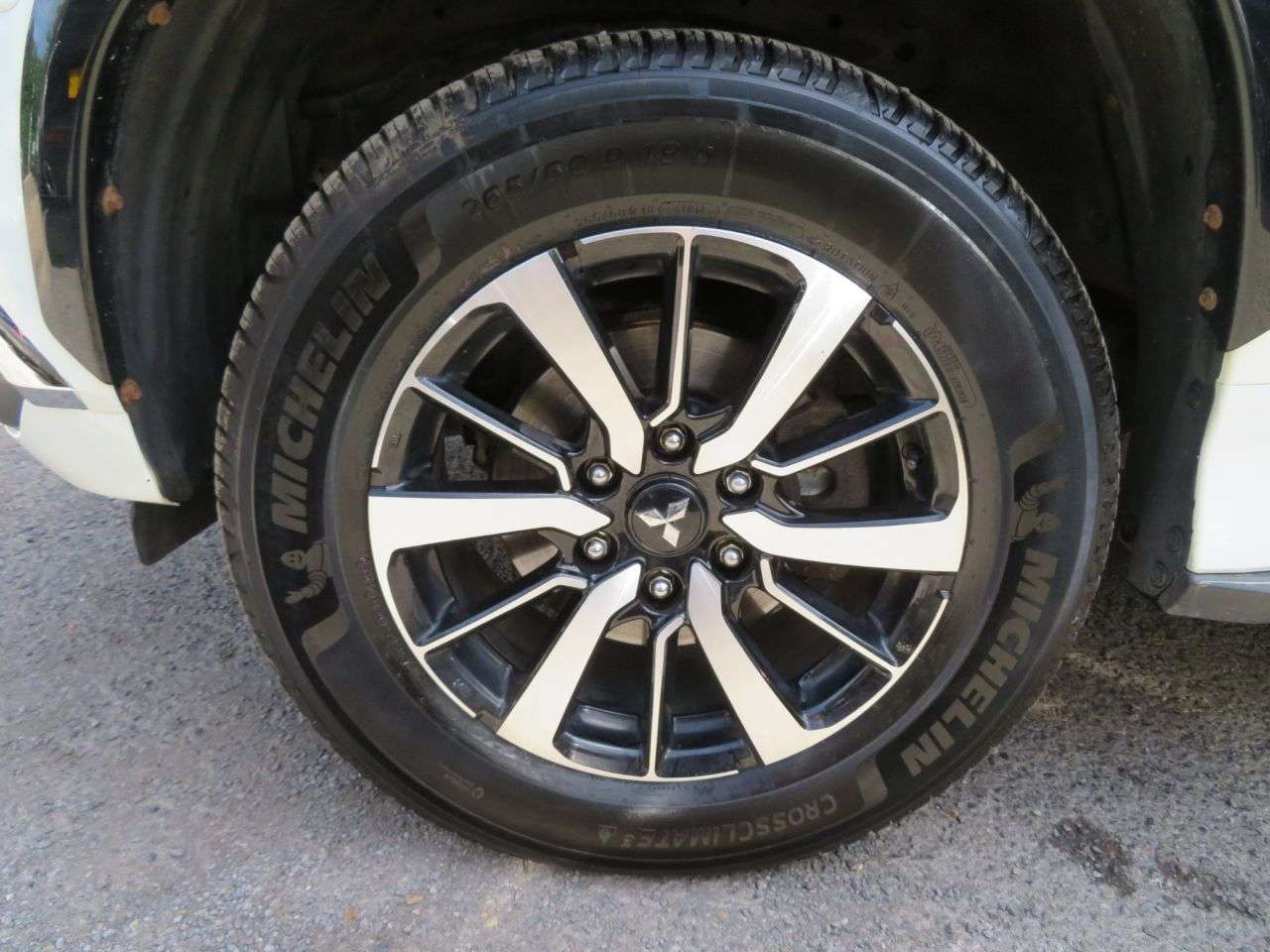 2019 MITSUBISHI SHOGUN SPORT 2019 MITSUBISHI SHOGUN SPORT