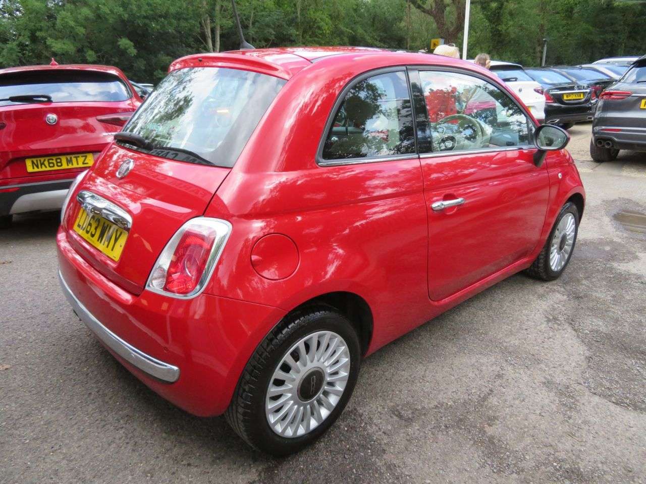 A 2013 FIAT 500 1.2 Lounge Hatchback 3dr Petrol Manual Euro 6 (s/s) (69 bhp) A 2013 FIAT 500 1.2 Lounge Hatchback 3dr Petrol Manual Euro 6 (s/s) (69 bhp)