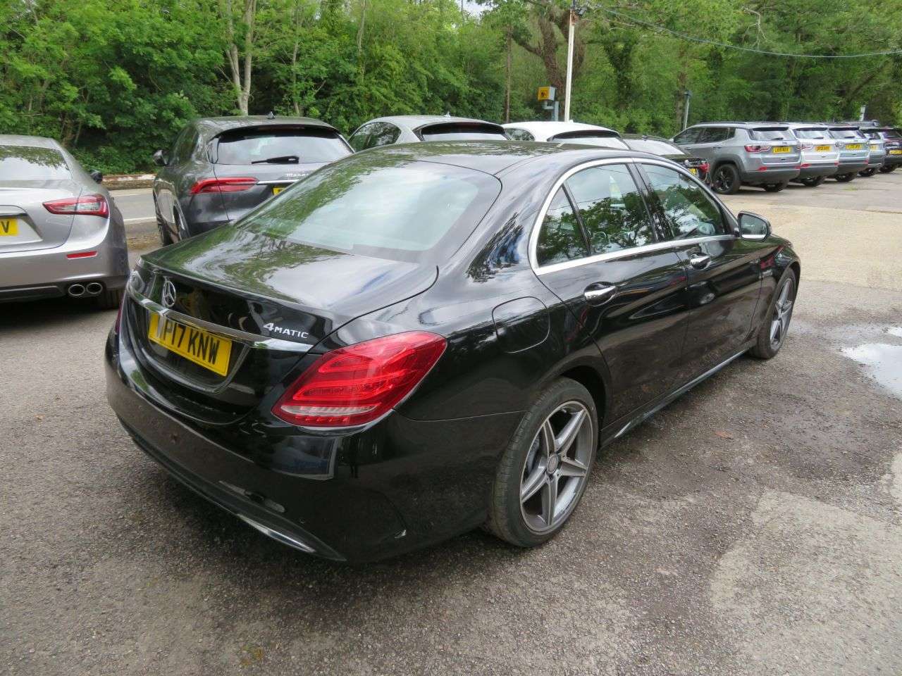A 2017 MERCEDES-BENZ C-CLASS 2.1 C220d AMG Line (Premium) Saloon 4dr Diesel G-Tronic+ 4MATIC Euro 6 (s/s A 2017 MERCEDES-BENZ C-CLASS 2.1 C220d AMG Line (Premium) Saloon 4dr Diesel G-Tronic+ 4MATIC Euro 6 (s/s