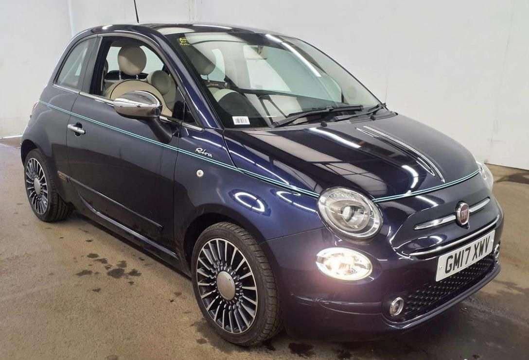 A 2017 FIAT 500 1.2 Riva Hatchback 3dr Petrol Dualogic Euro 6 (s/s) (69 bhp) POLTRONA FRAU A 2017 FIAT 500 1.2 Riva Hatchback 3dr Petrol Dualogic Euro 6 (s/s) (69 bhp) POLTRONA FRAU