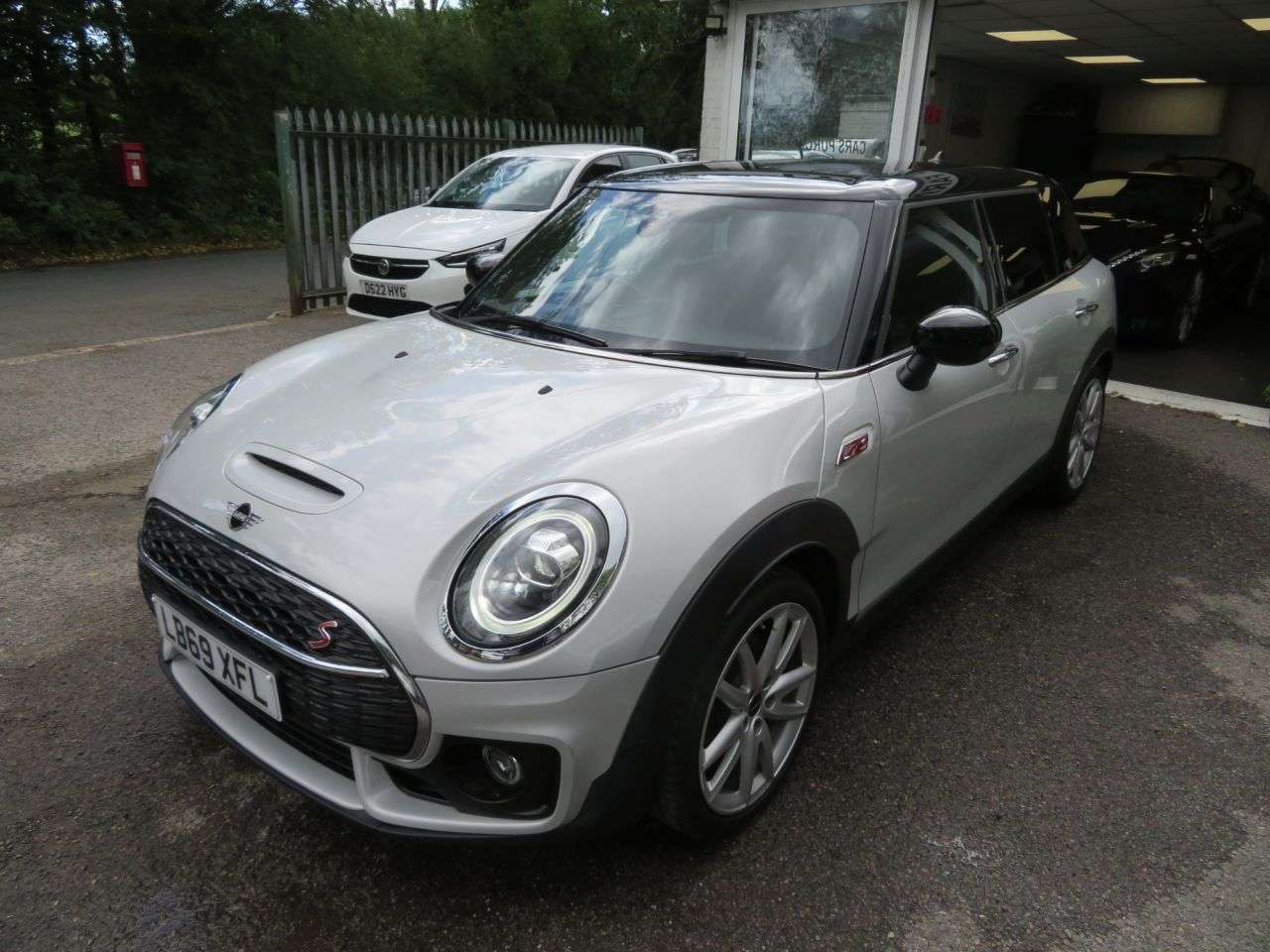 2019 MINI CLUBMAN 2019 MINI CLUBMAN