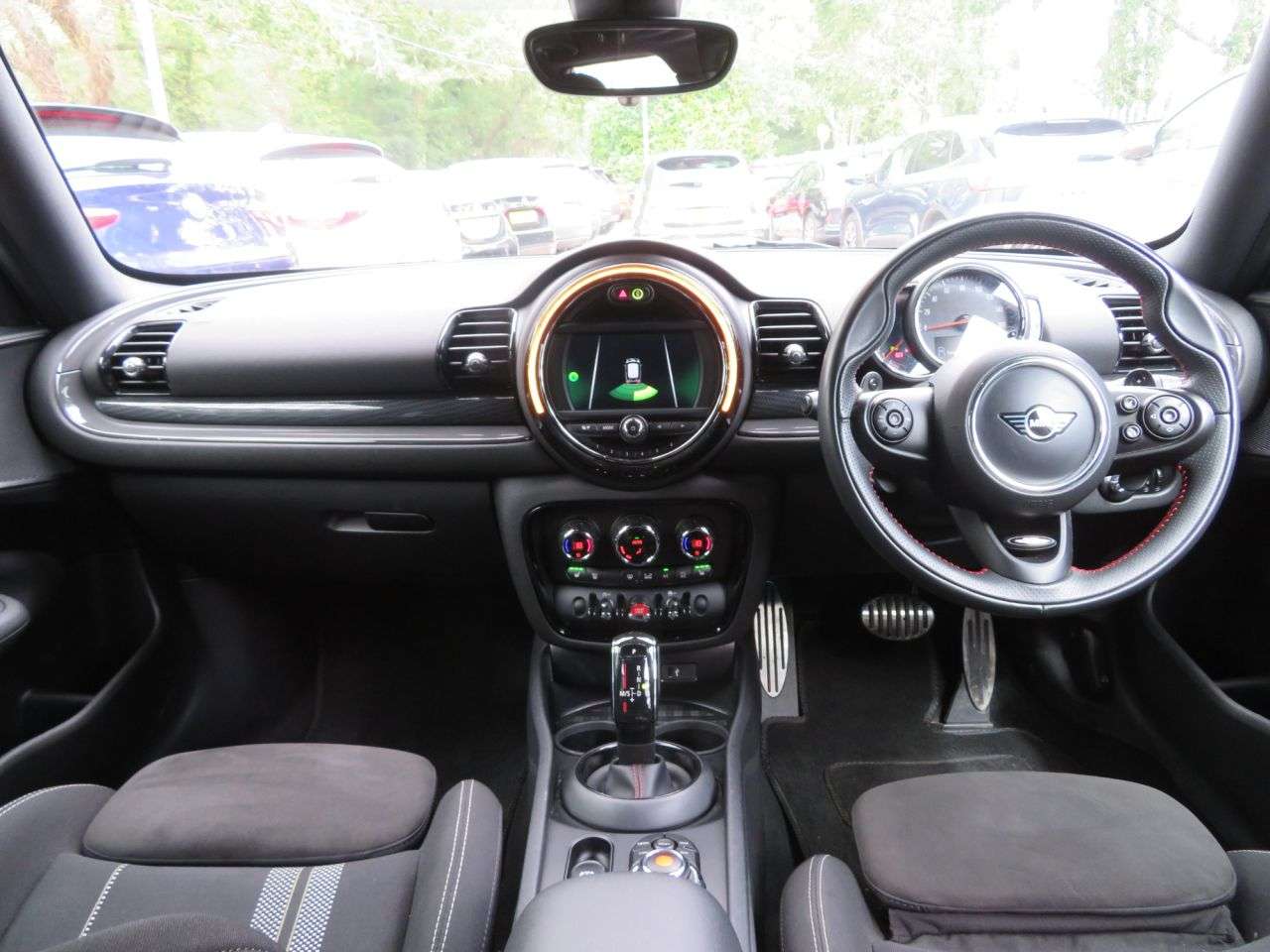 2019 MINI CLUBMAN 2019 MINI CLUBMAN