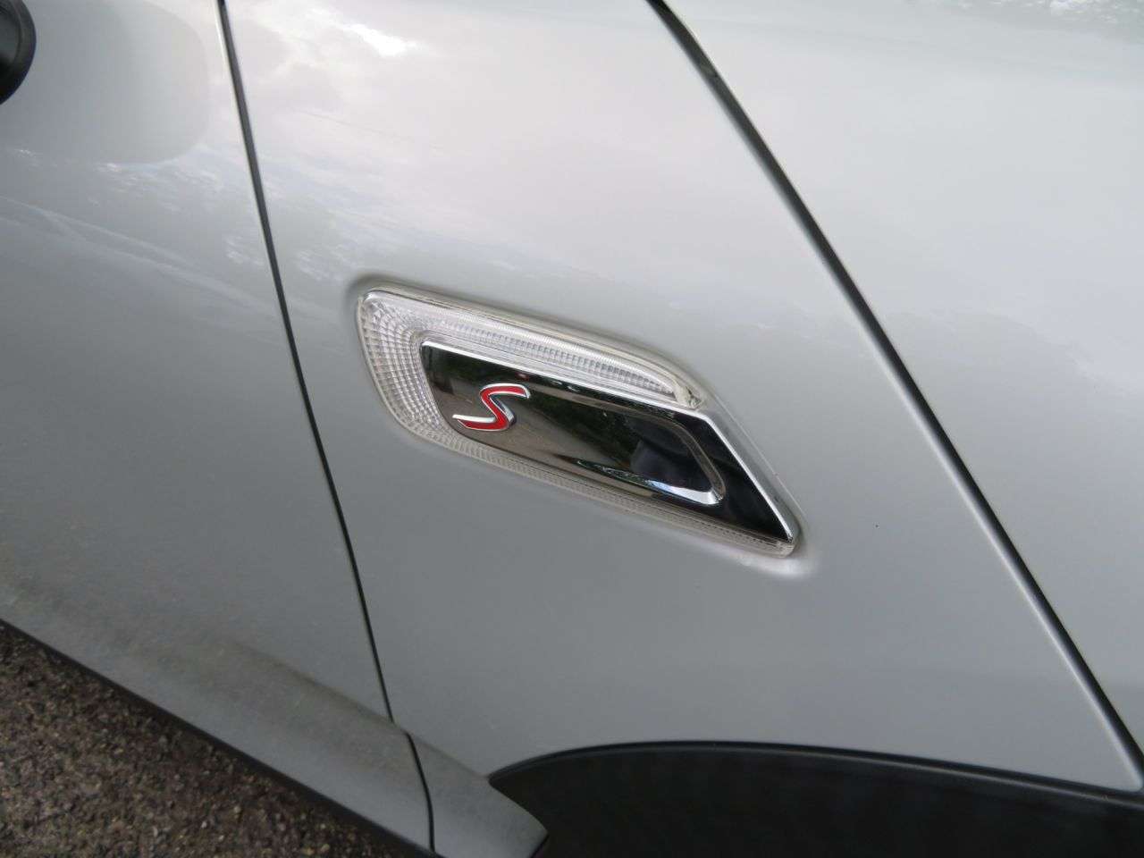 2019 MINI CLUBMAN 2019 MINI CLUBMAN