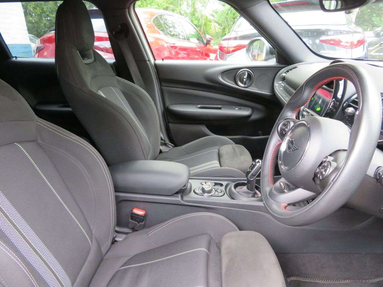 2019 MINI CLUBMAN 2019 MINI CLUBMAN