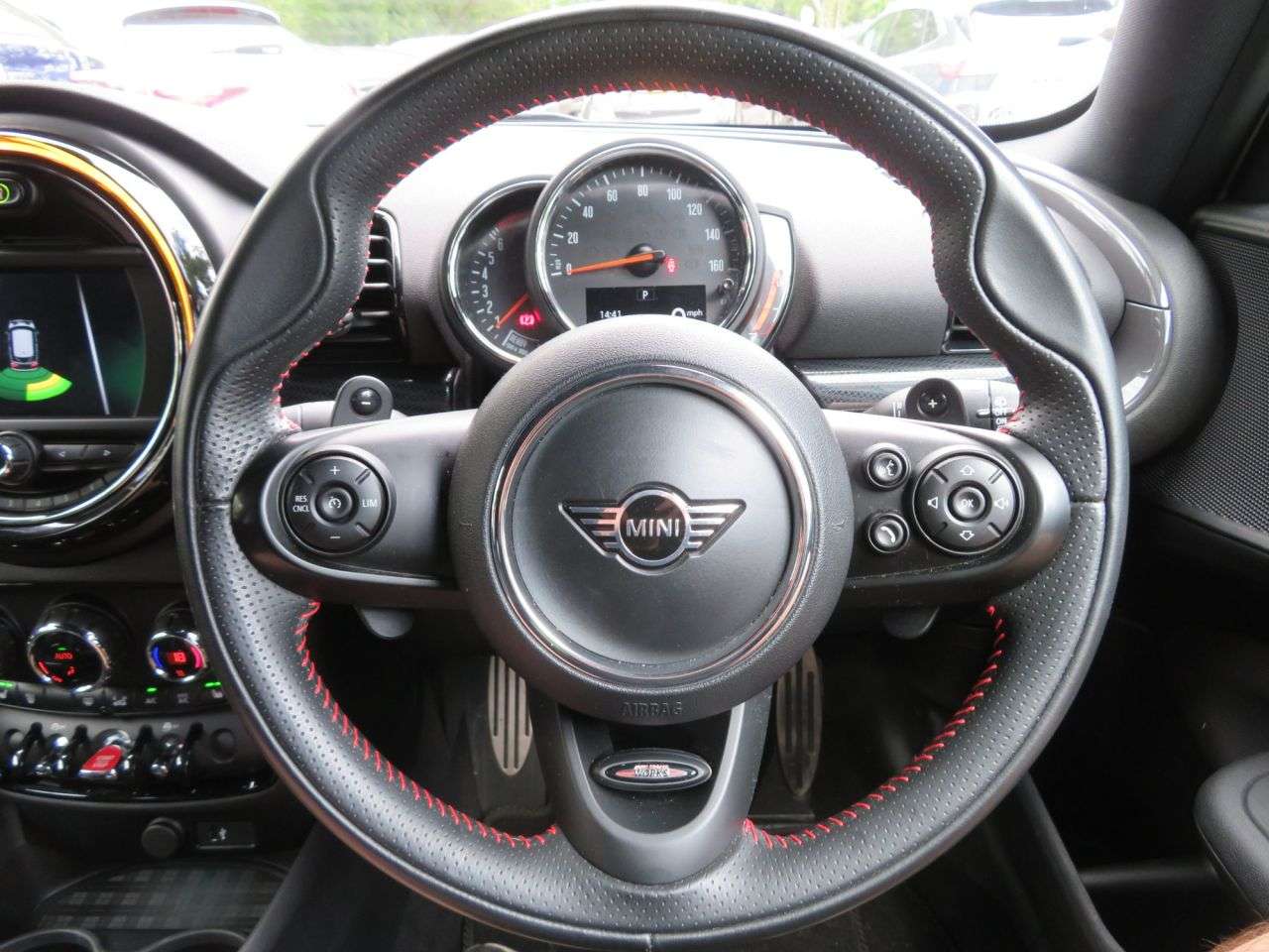 2019 MINI CLUBMAN 2019 MINI CLUBMAN