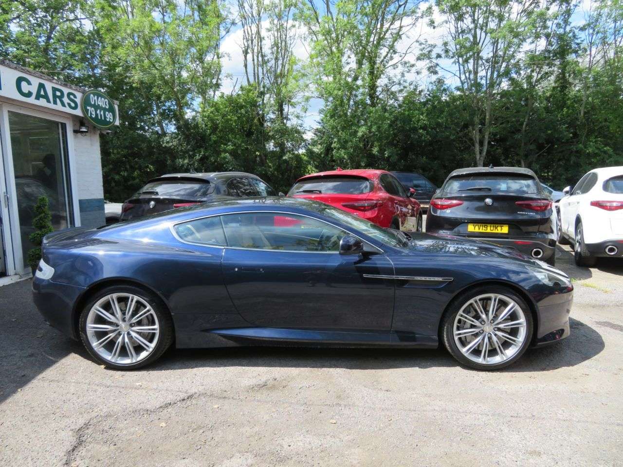 2014 ASTON MARTIN DB9 2014 ASTON MARTIN DB9