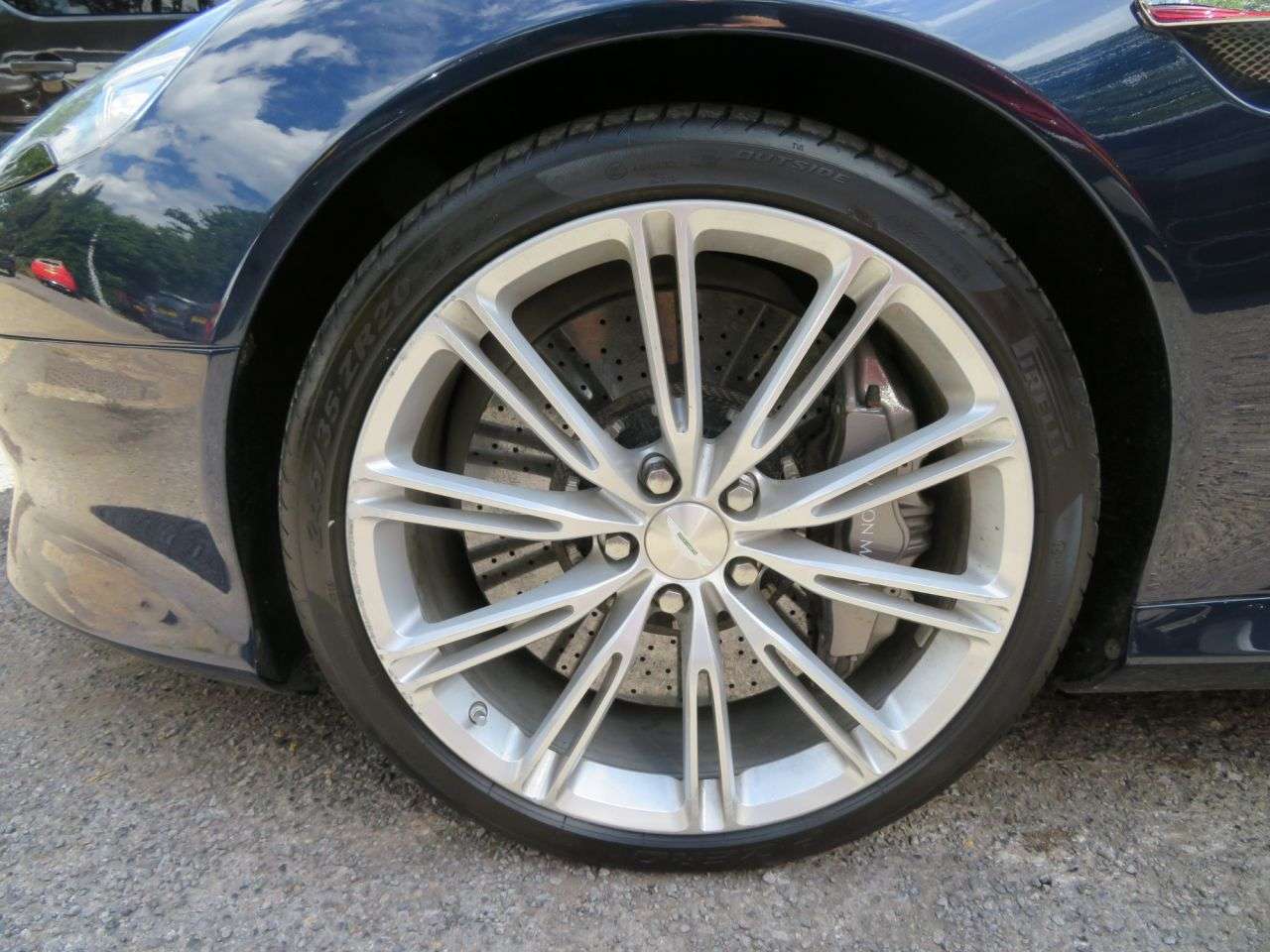 2014 ASTON MARTIN DB9 2014 ASTON MARTIN DB9