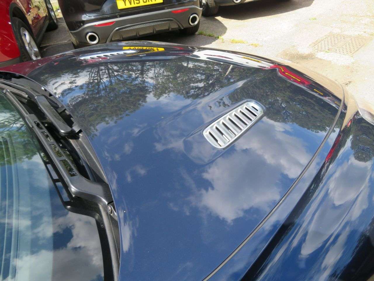 2014 ASTON MARTIN DB9 2014 ASTON MARTIN DB9