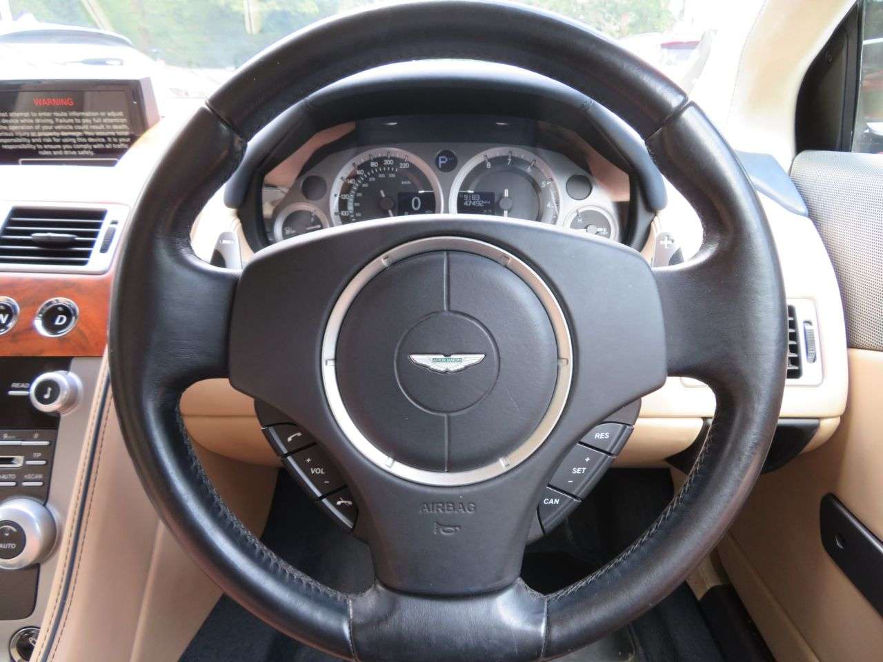 2014 ASTON MARTIN DB9 2014 ASTON MARTIN DB9
