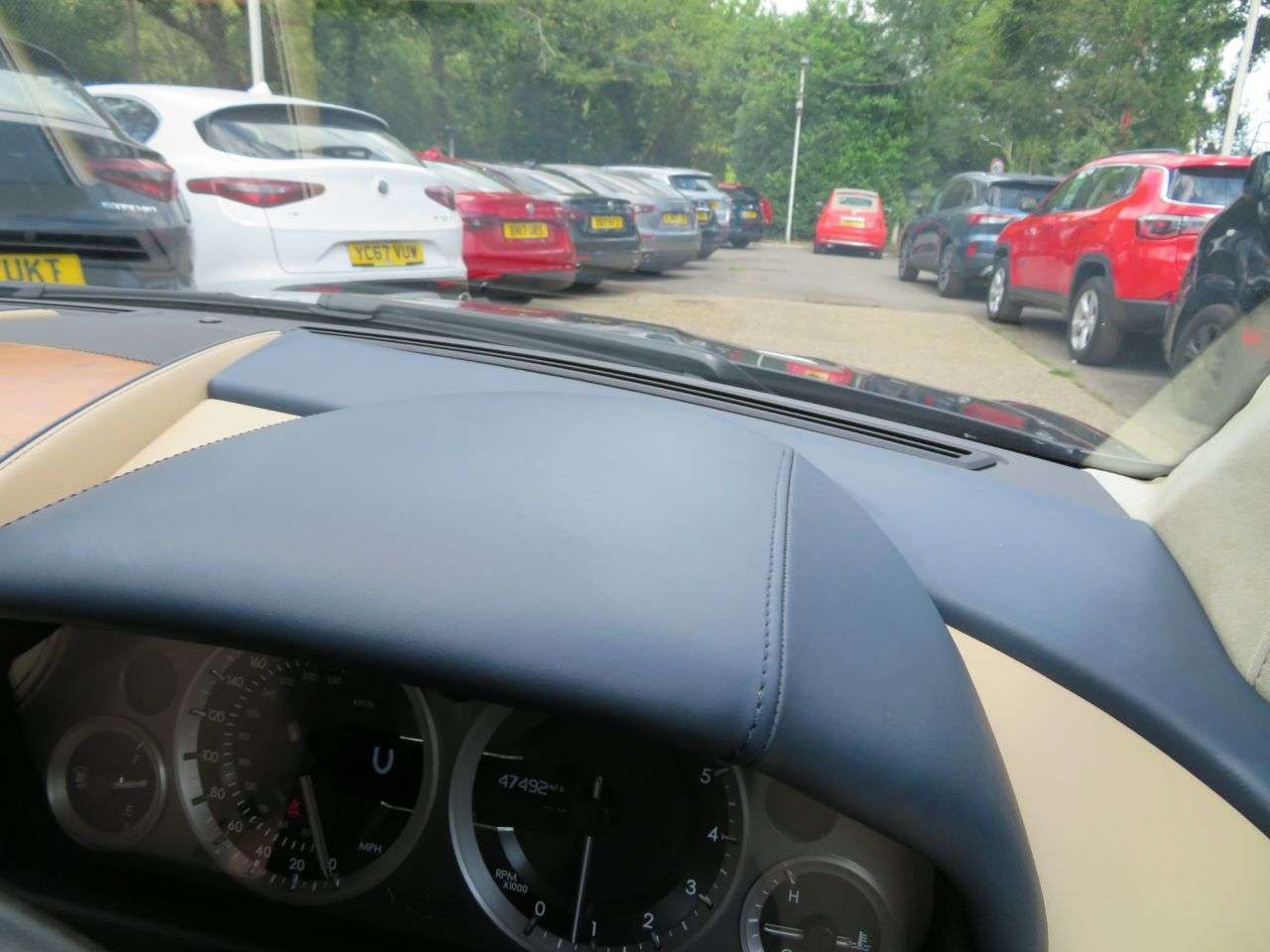 2014 ASTON MARTIN DB9 2014 ASTON MARTIN DB9