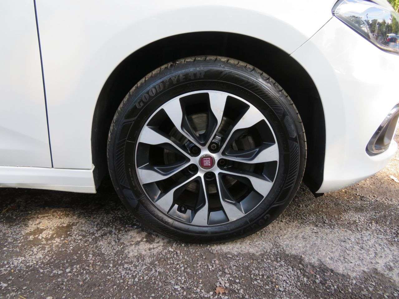 2020 FIAT TIPO 2020 FIAT TIPO