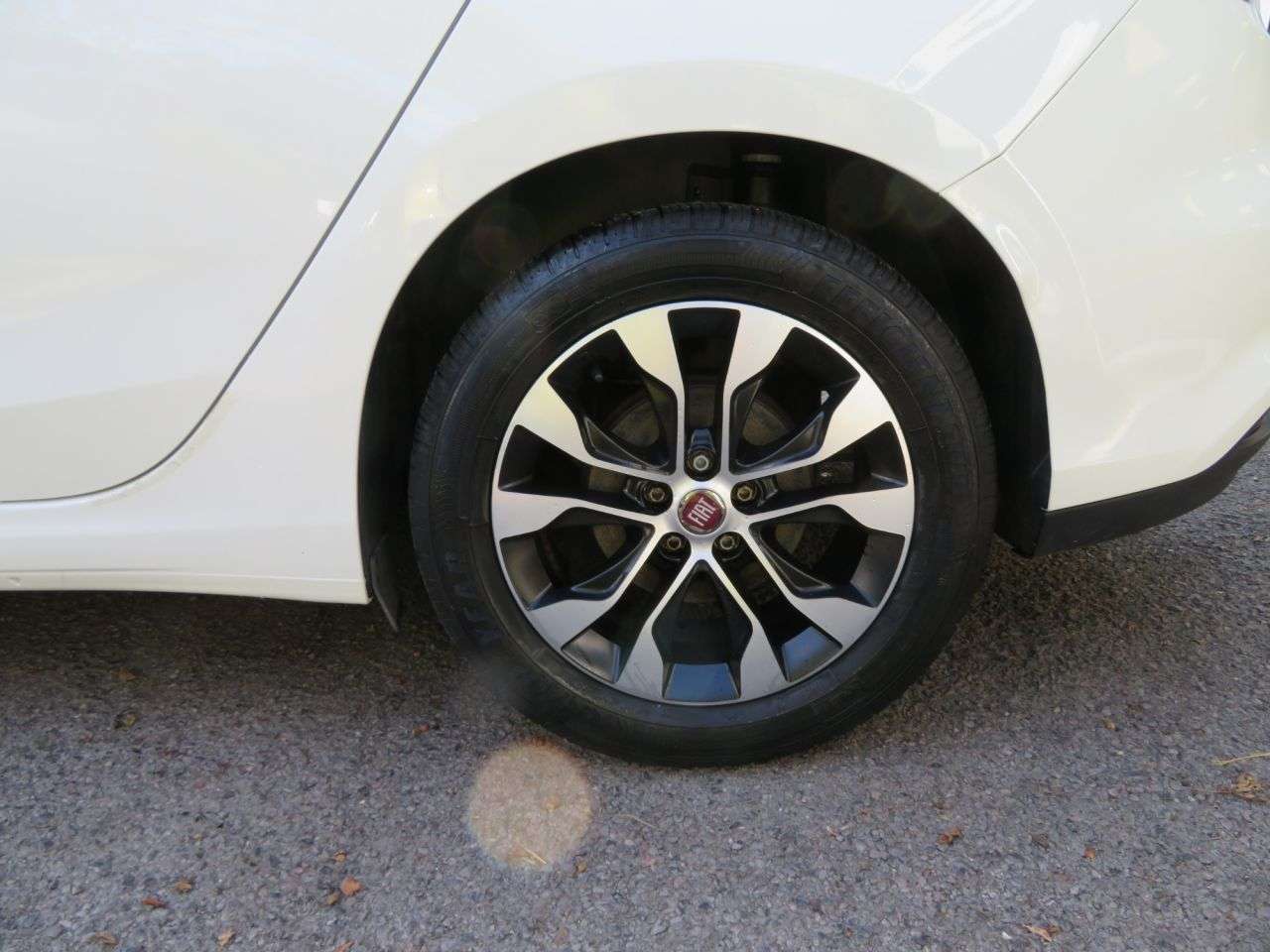 2020 FIAT TIPO 2020 FIAT TIPO