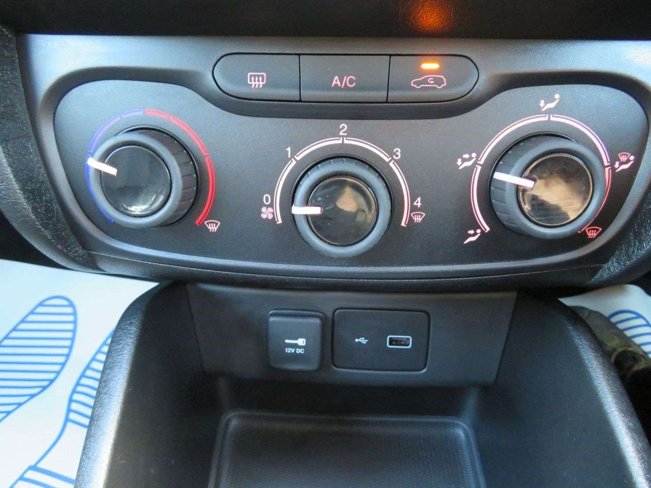 2020 FIAT TIPO 2020 FIAT TIPO