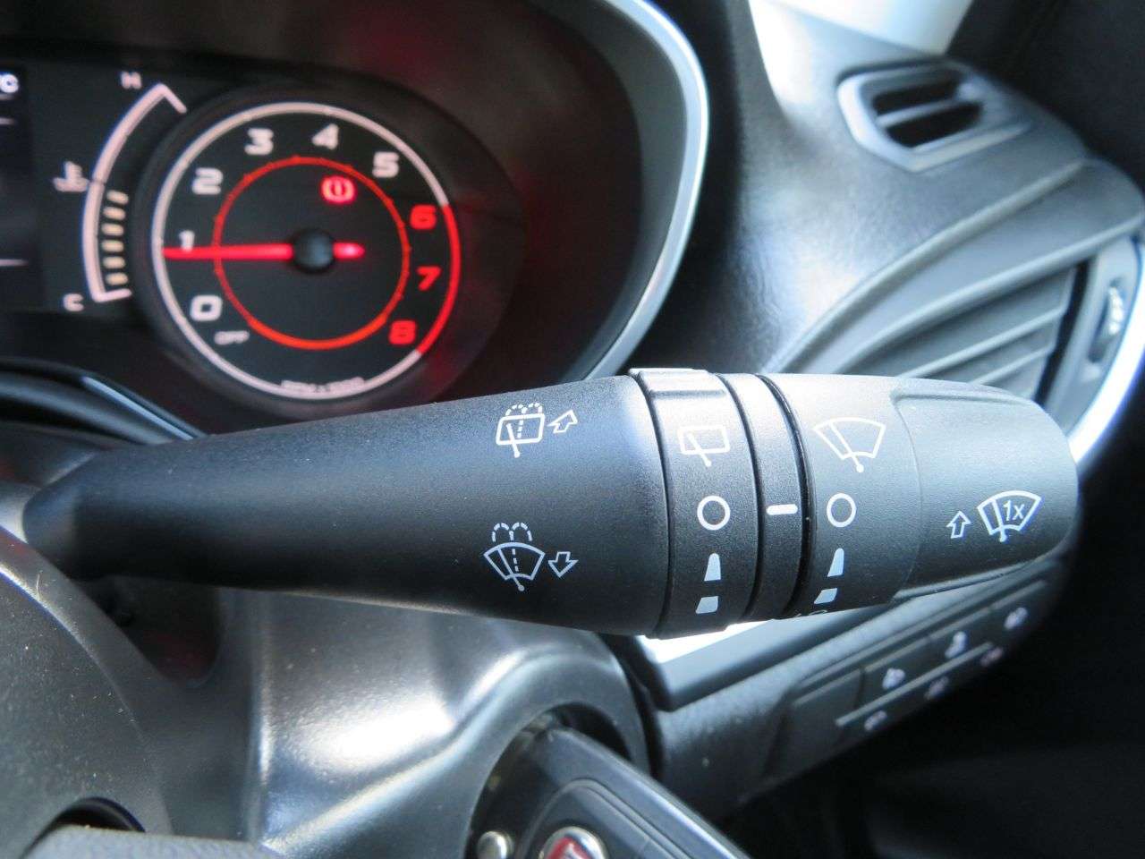 2020 FIAT TIPO 2020 FIAT TIPO