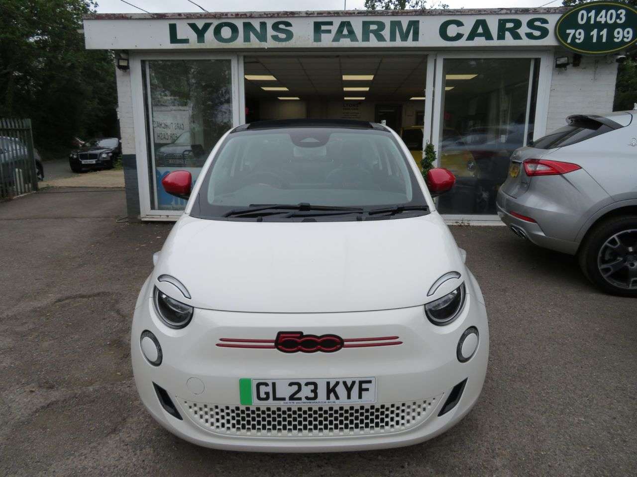 2023 FIAT 500E C 2023 FIAT 500E C