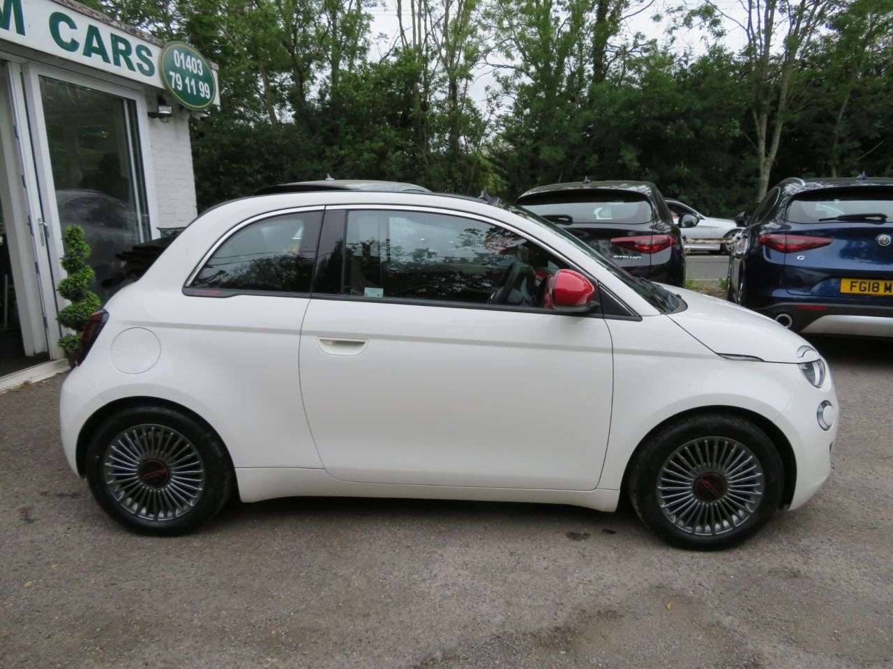 2023 FIAT 500E C 2023 FIAT 500E C