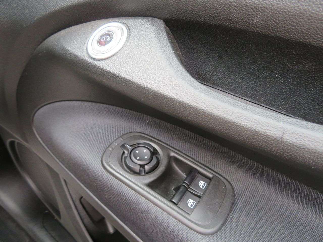 2023 FIAT 500E C 2023 FIAT 500E C