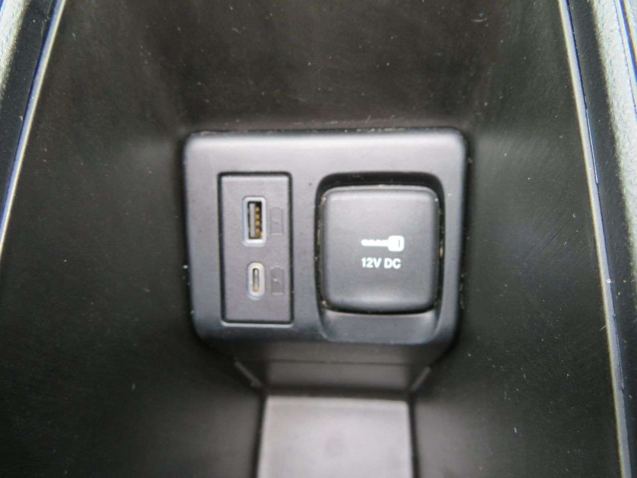 2023 FIAT 500E C 2023 FIAT 500E C