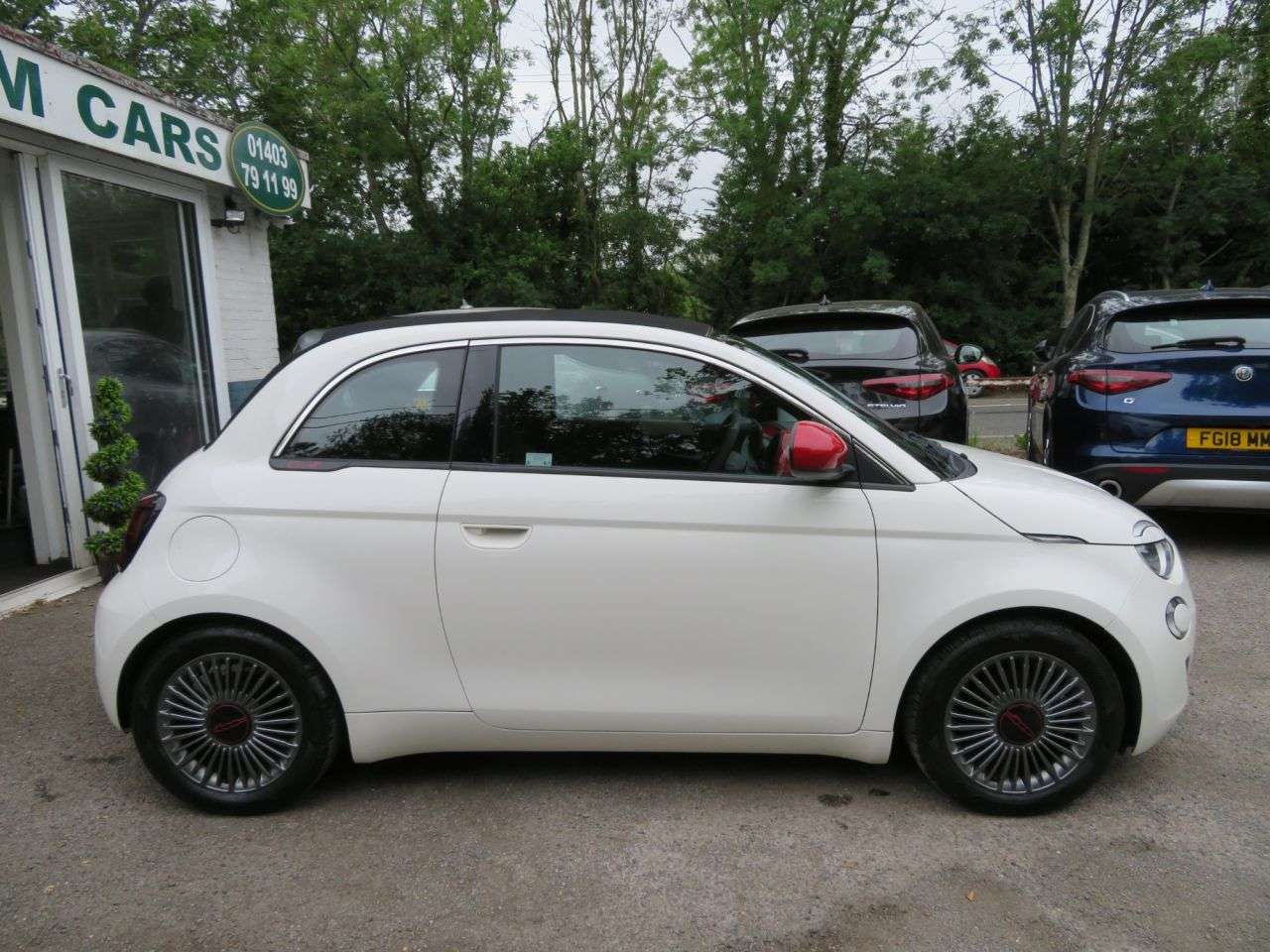 2023 FIAT 500E C 2023 FIAT 500E C
