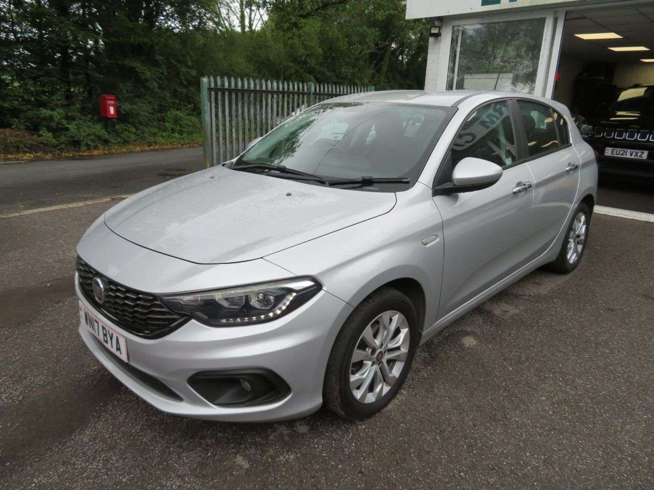 A 2017 FIAT TIPO 1.4 T-Jet Easy Plus Hatchback 5dr Petrol Manual Euro 6 (s/s) (120 bhp) A 2017 FIAT TIPO 1.4 T-Jet Easy Plus Hatchback 5dr Petrol Manual Euro 6 (s/s) (120 bhp)