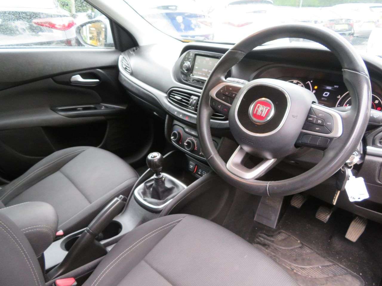 2017 FIAT TIPO 2017 FIAT TIPO