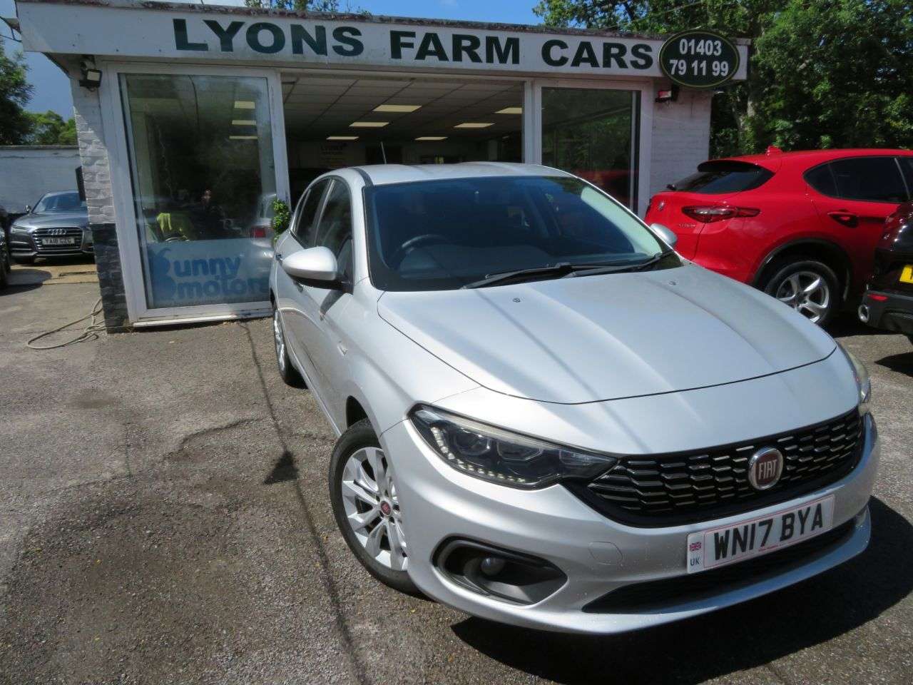 A 2017 FIAT TIPO 1.4 T-Jet Easy Plus Hatchback 5dr Petrol Manual Euro 6 (s/s) (120 bhp) SENS A 2017 FIAT TIPO 1.4 T-Jet Easy Plus Hatchback 5dr Petrol Manual Euro 6 (s/s) (120 bhp) SENS