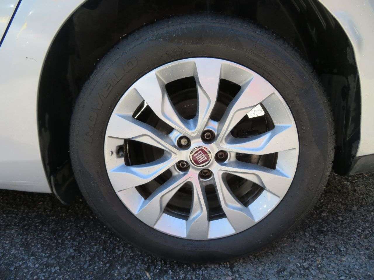 2017 FIAT TIPO 2017 FIAT TIPO
