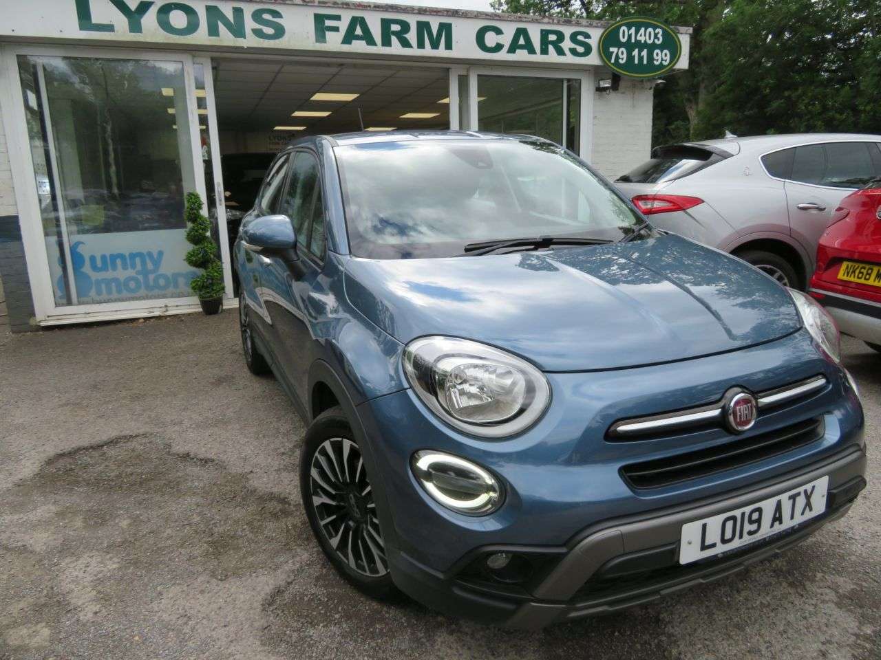 A 2019 FIAT 500X 1.0 FireFly Turbo MultiAir City Cross SUV 5dr Petrol Manual Euro 6 (s/s) (1 A 2019 FIAT 500X 1.0 FireFly Turbo MultiAir City Cross SUV 5dr Petrol Manual Euro 6 (s/s) (1