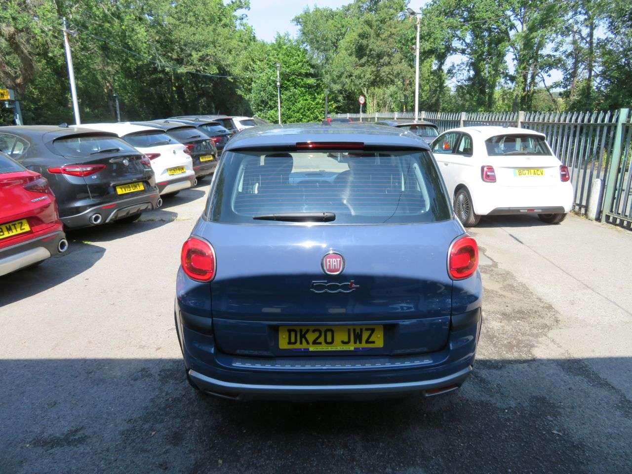 2020 FIAT 500L 2020 FIAT 500L