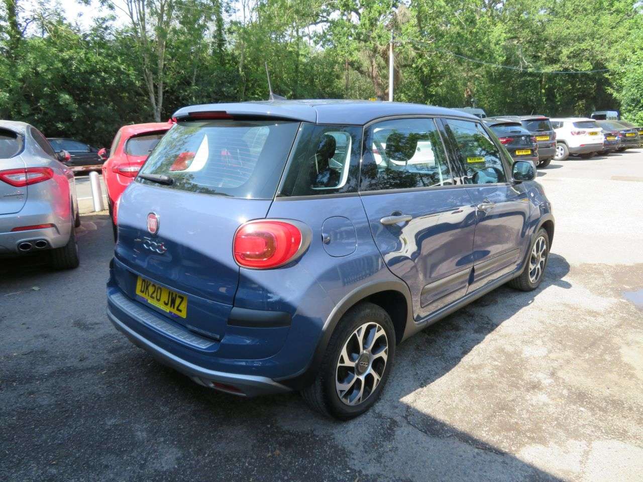 2020 FIAT 500L 2020 FIAT 500L