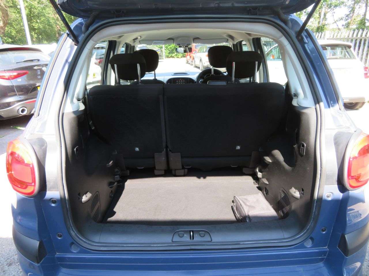 2020 FIAT 500L 2020 FIAT 500L