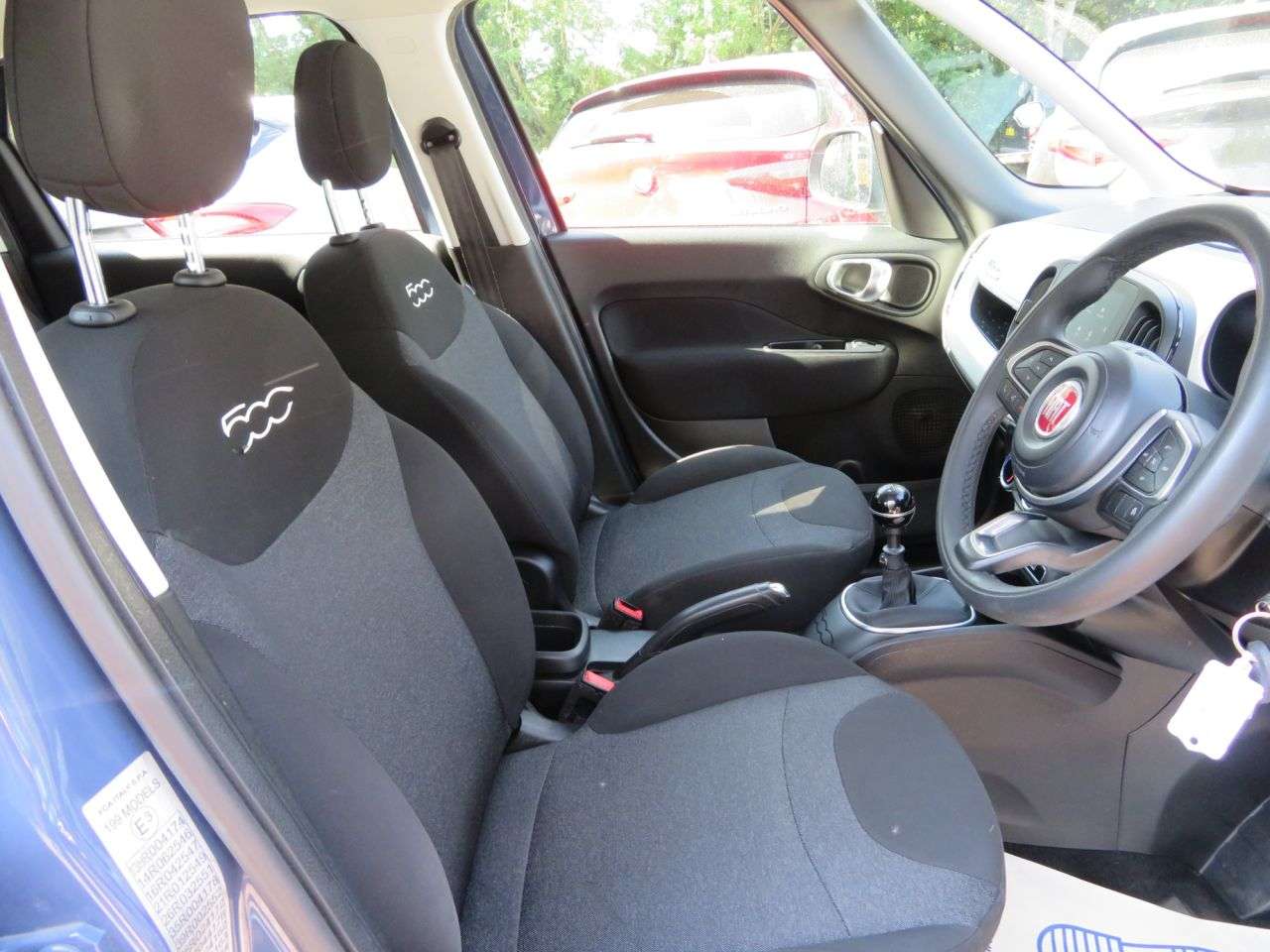 2020 FIAT 500L 2020 FIAT 500L