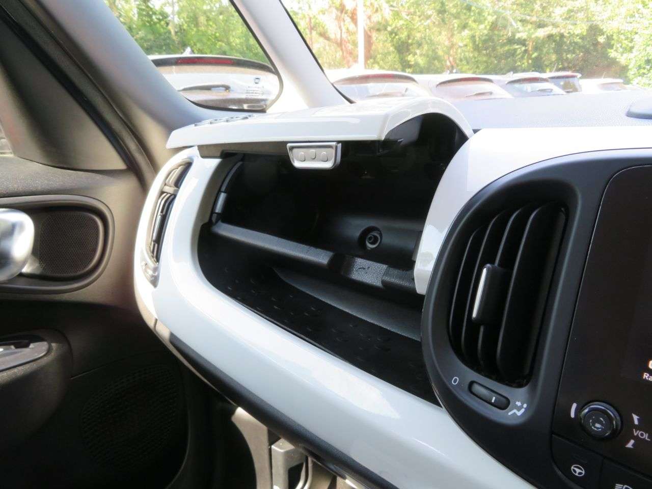 2020 FIAT 500L 2020 FIAT 500L