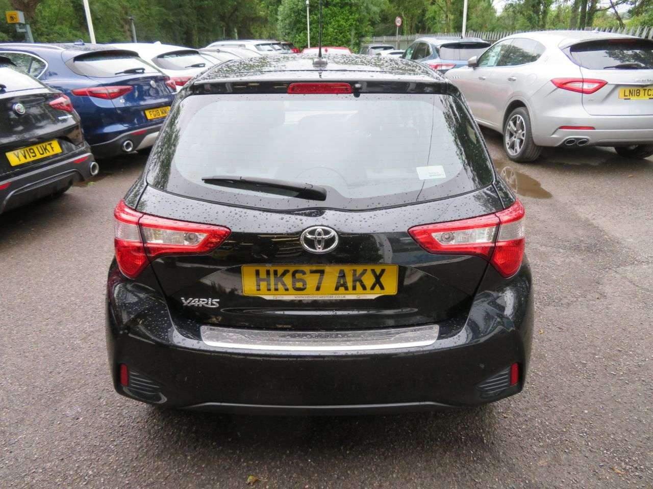 2018 TOYOTA YARIS 2018 TOYOTA YARIS