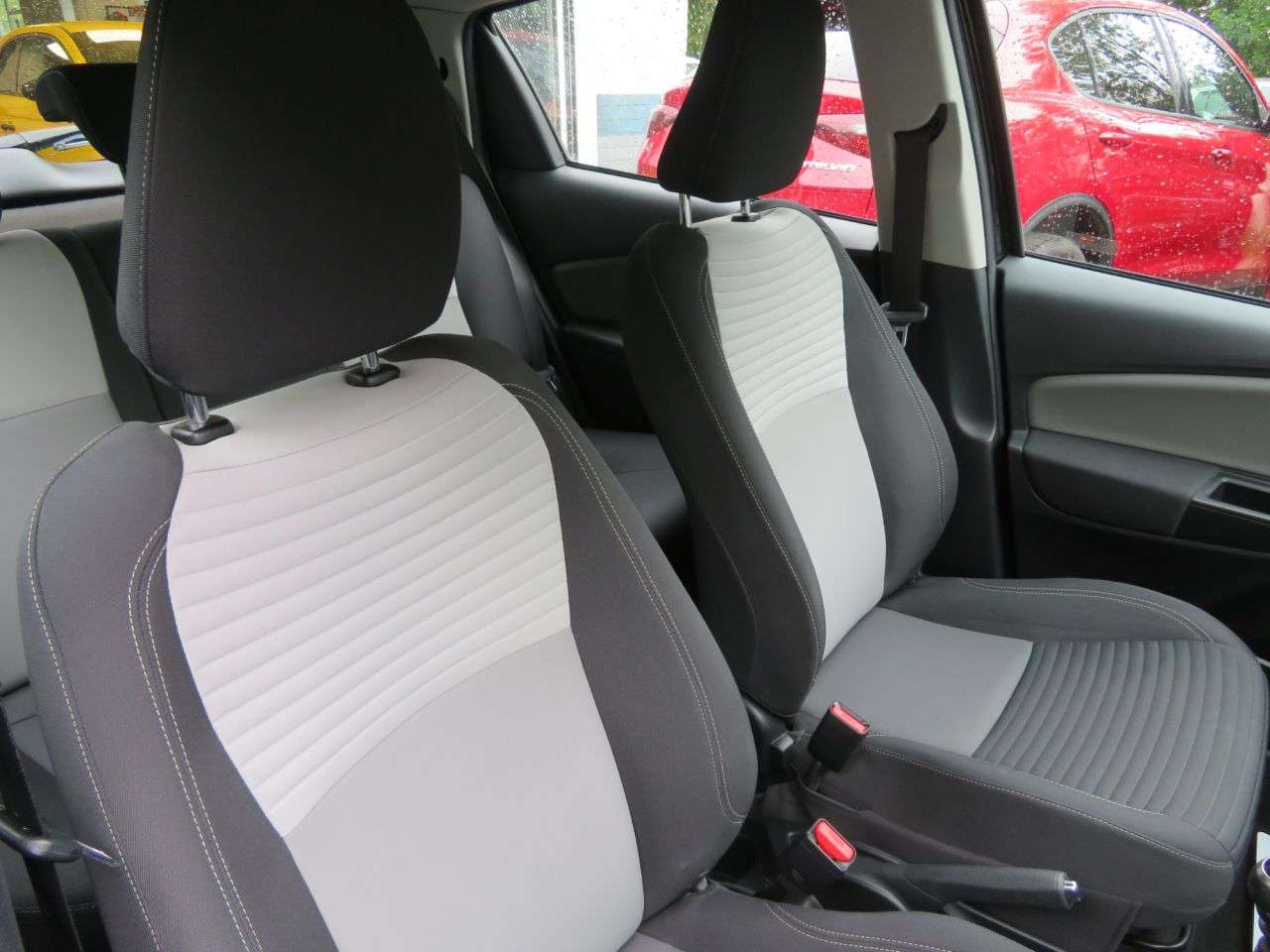 2018 TOYOTA YARIS 2018 TOYOTA YARIS