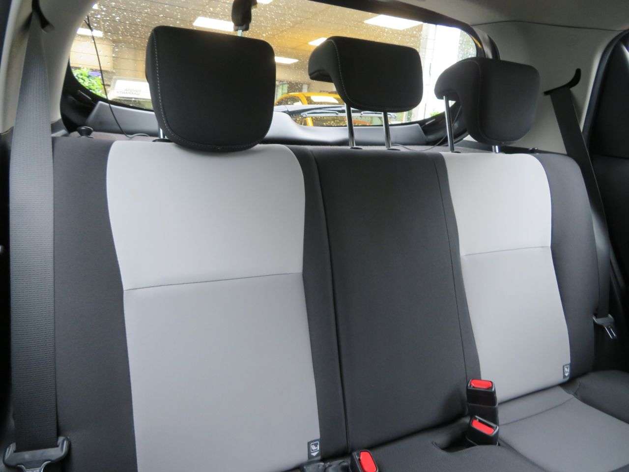 2018 TOYOTA YARIS 2018 TOYOTA YARIS