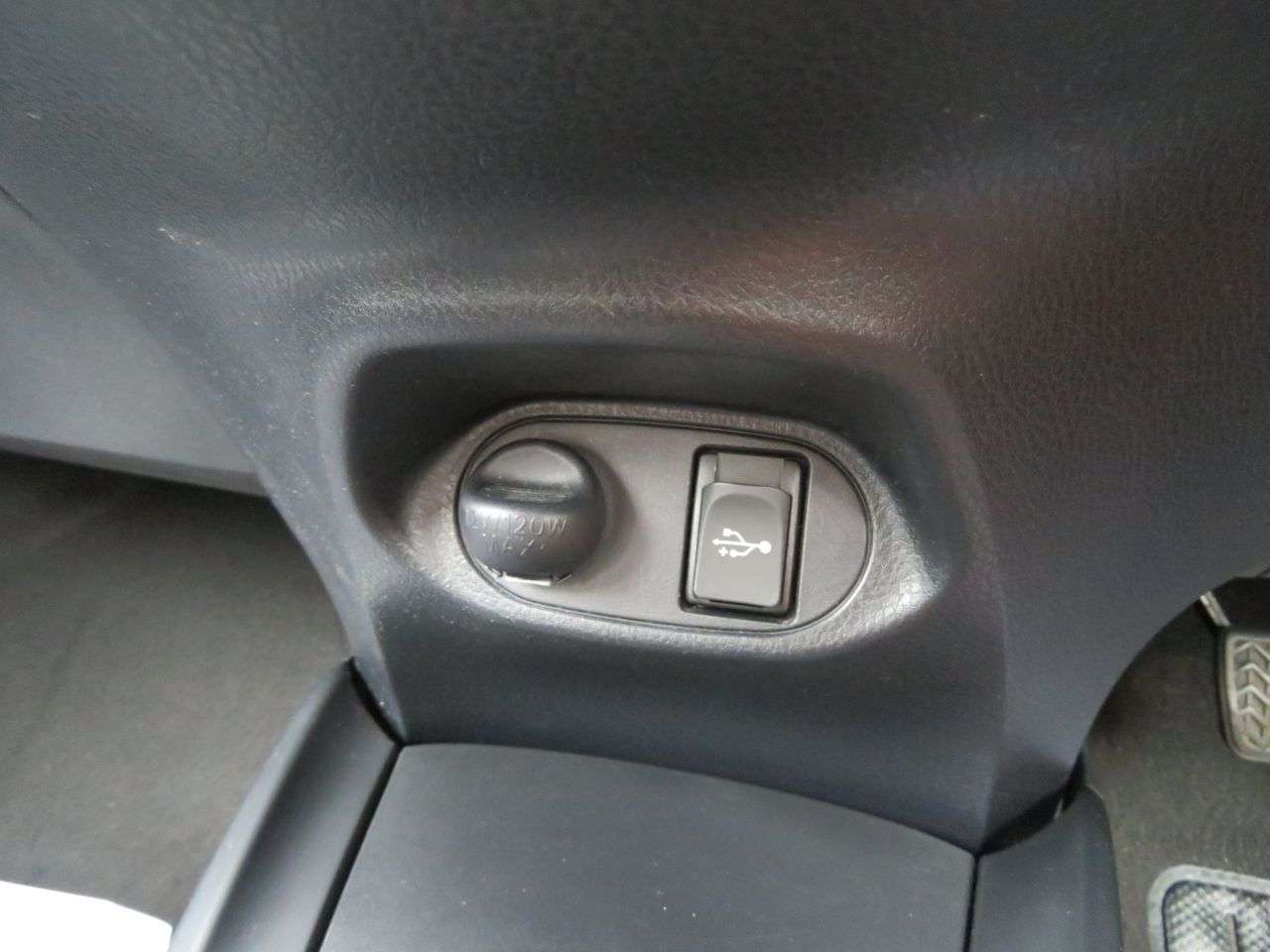 2018 TOYOTA YARIS 2018 TOYOTA YARIS