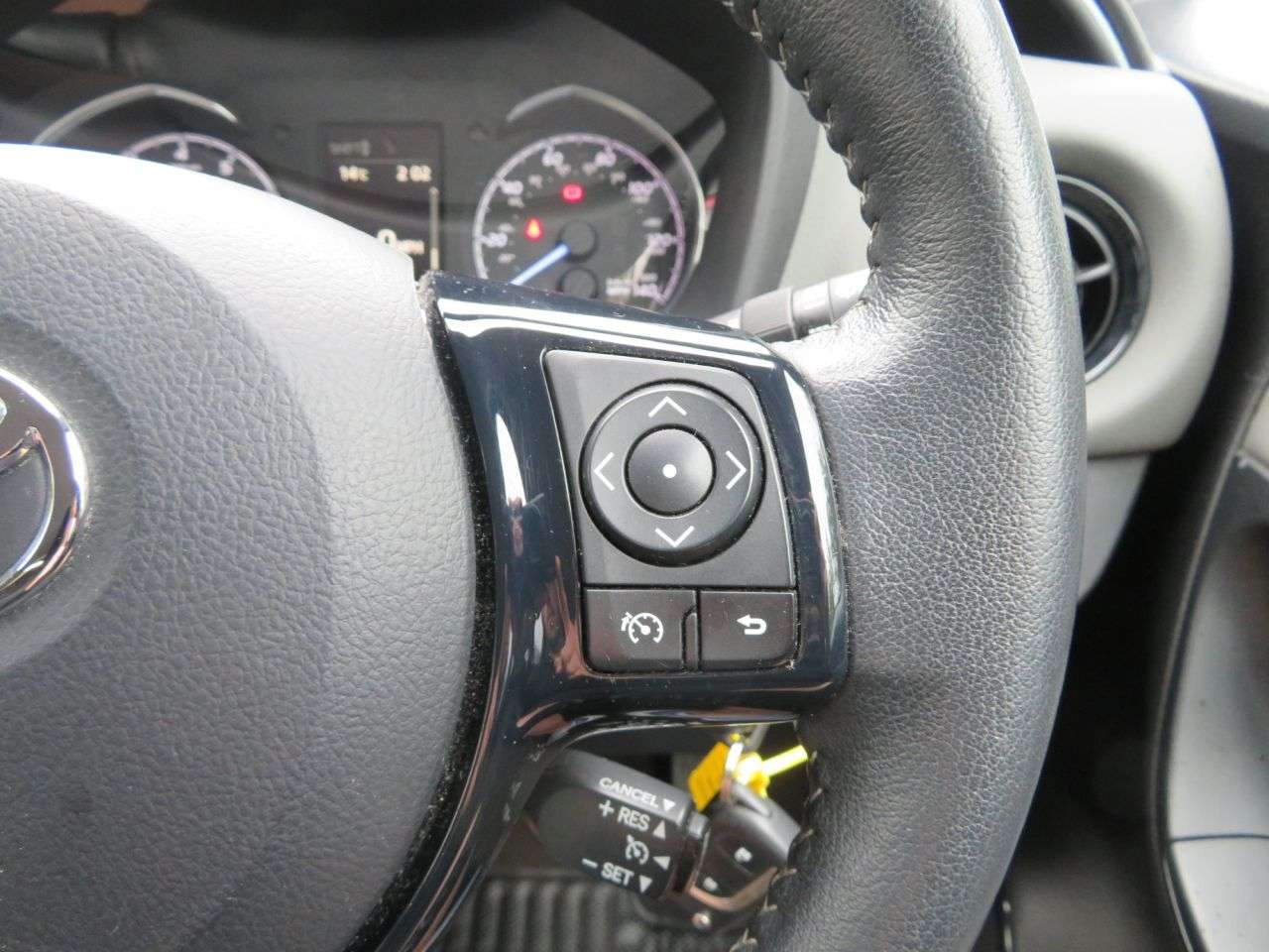 2018 TOYOTA YARIS 2018 TOYOTA YARIS