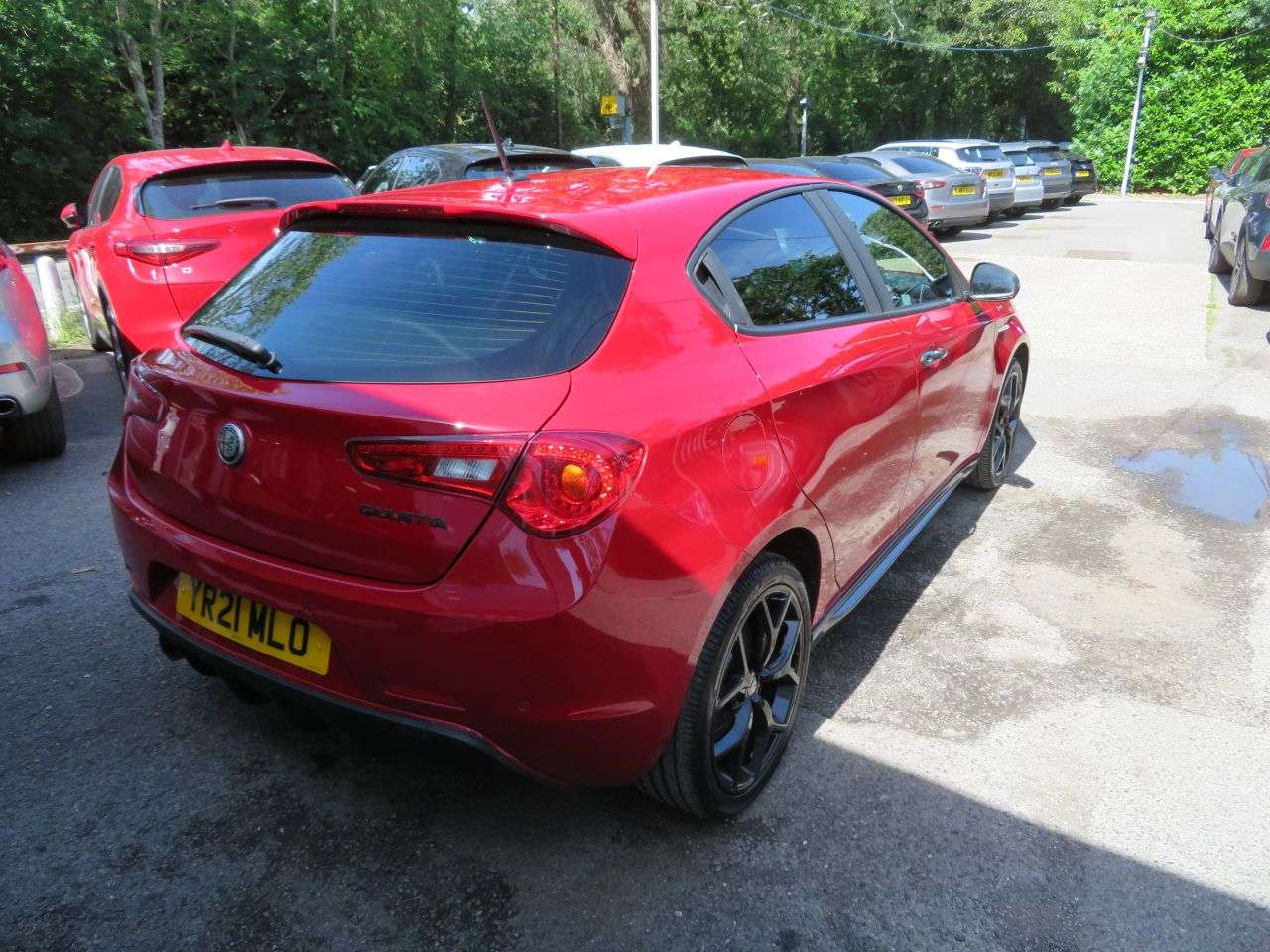 A 2021 ALFA ROMEO GIULIETTA 1.4 TB Sprint Hatchback 5dr Petrol Manual Euro 6 (s/s) (120 bhp) CARBON STY A 2021 ALFA ROMEO GIULIETTA 1.4 TB Sprint Hatchback 5dr Petrol Manual Euro 6 (s/s) (120 bhp) CARBON STY