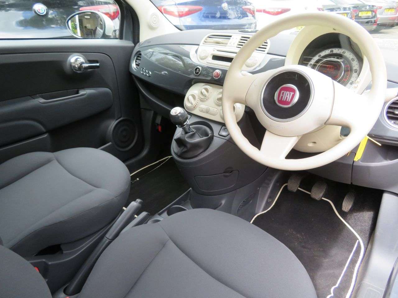2013 FIAT 500 2013 FIAT 500