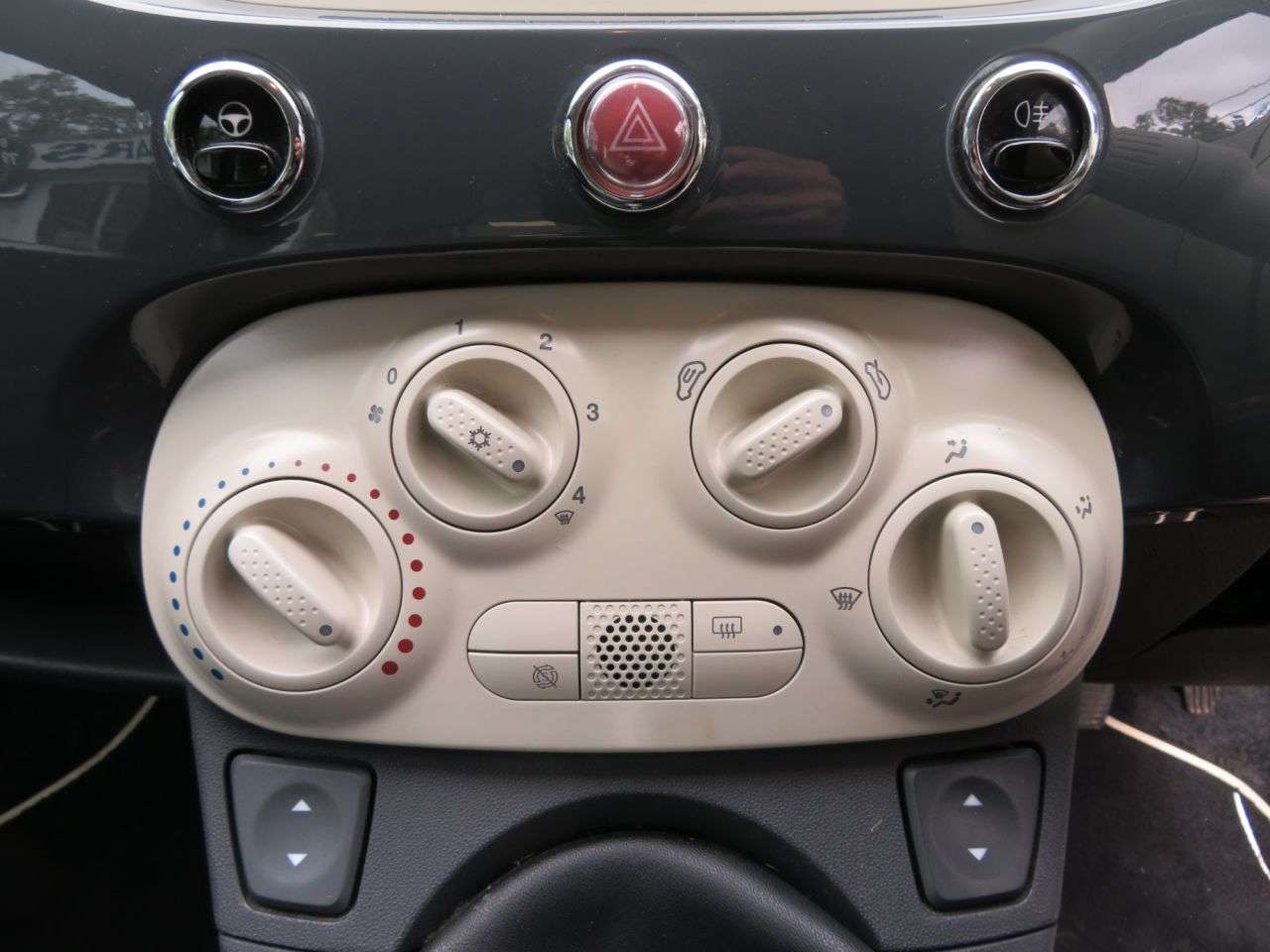 2013 FIAT 500 2013 FIAT 500