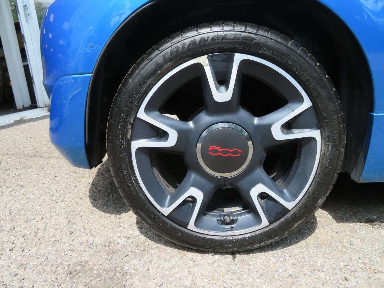 A 2017 FIAT 500C 1.2 S Convertible 2dr Petrol Manual Euro 6 (s/s) (69 bhp) SPORTS KIT + TINT A 2017 FIAT 500C 1.2 S Convertible 2dr Petrol Manual Euro 6 (s/s) (69 bhp) SPORTS KIT + TINT