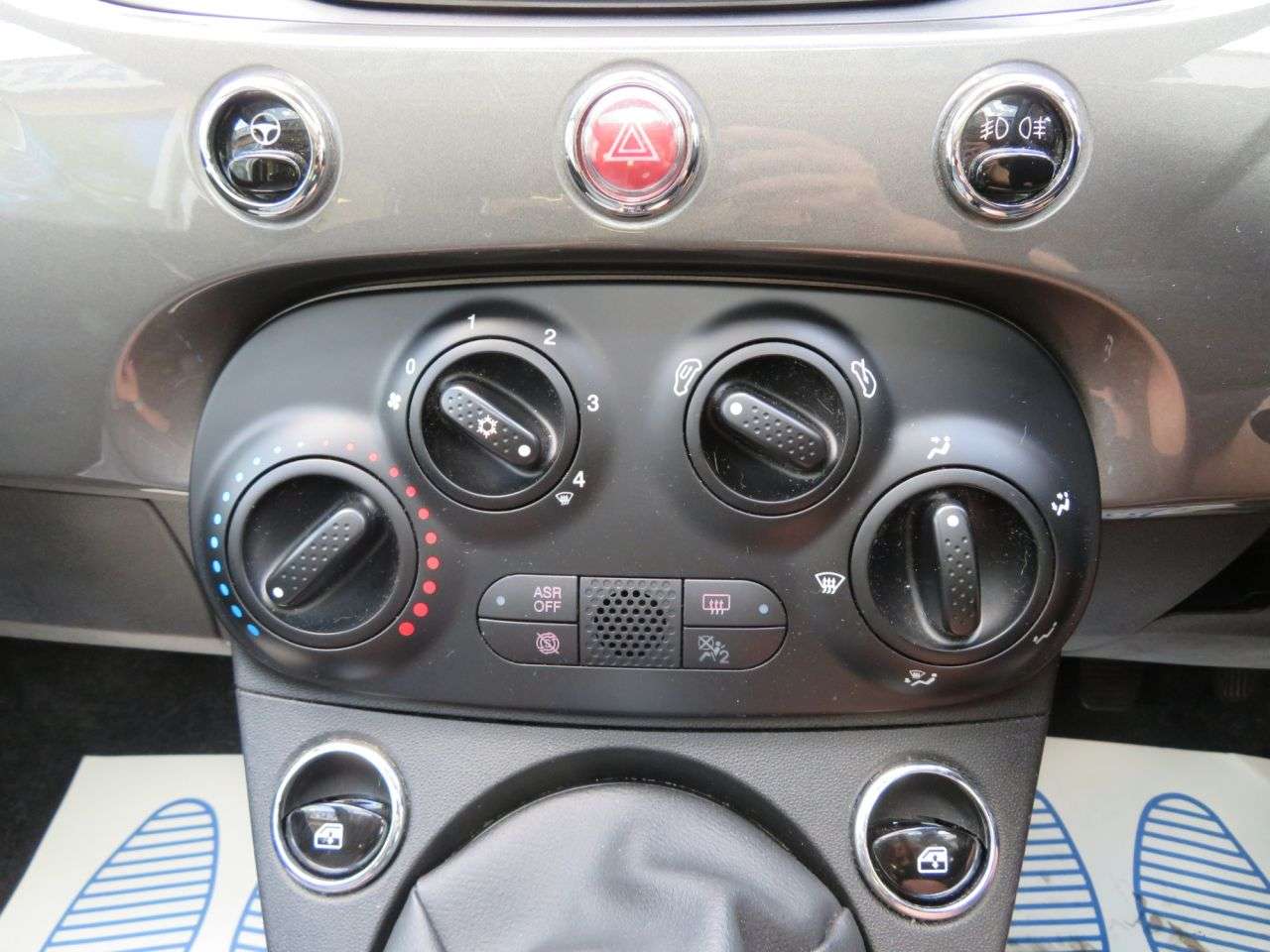 2018 FIAT 500 2018 FIAT 500
