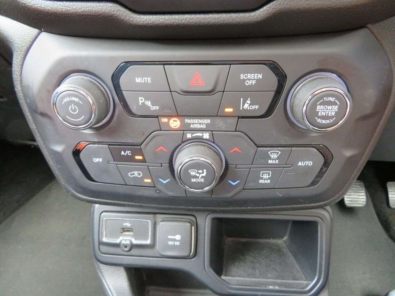 2019 JEEP RENEGADE 2019 JEEP RENEGADE