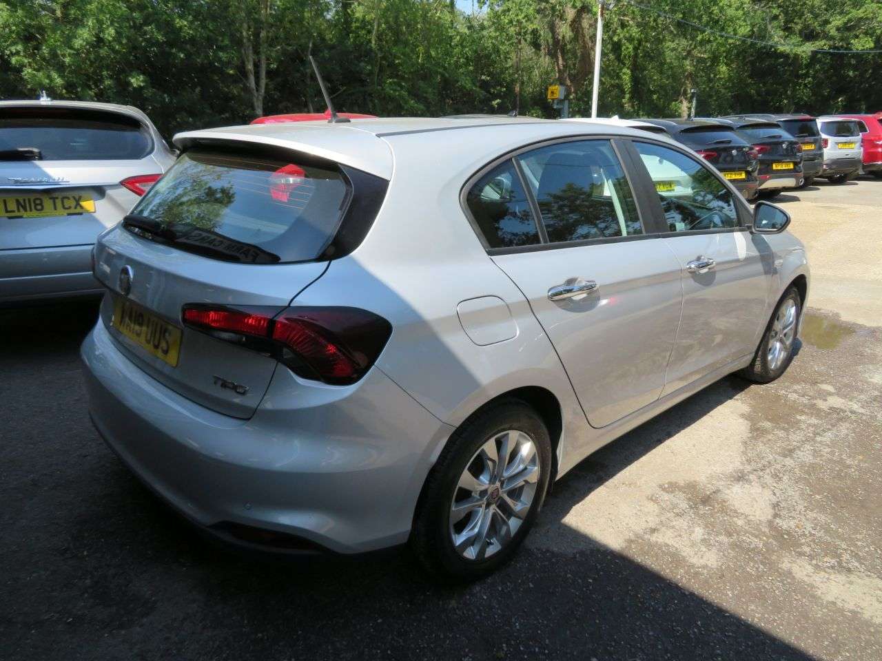 A 2019 FIAT TIPO 1.4 MPI Easy Plus Hatchback 5dr Petrol Manual Euro 6 (95 ps) SENSORS + DAB A 2019 FIAT TIPO 1.4 MPI Easy Plus Hatchback 5dr Petrol Manual Euro 6 (95 ps) SENSORS + DAB