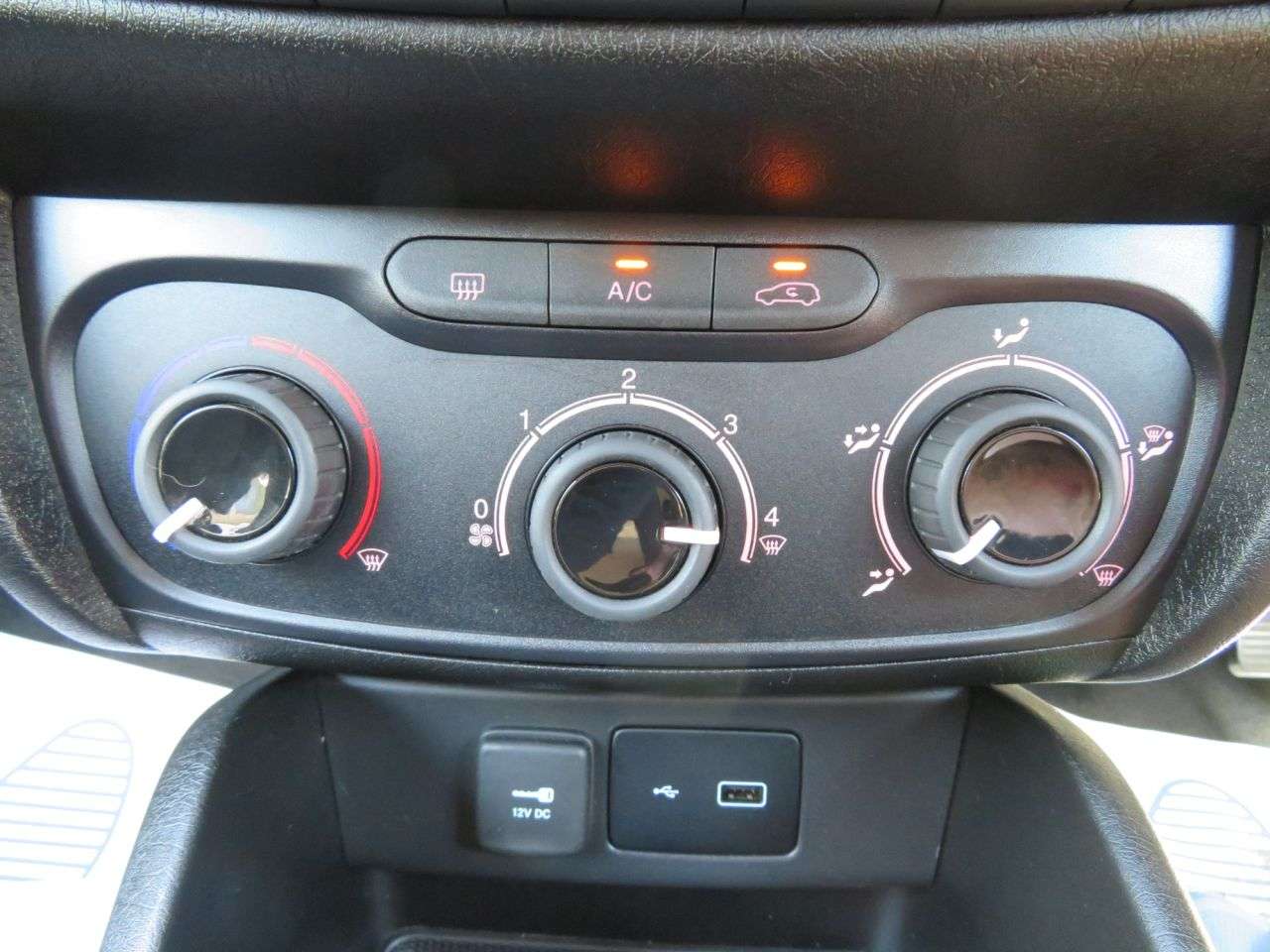 2019 FIAT TIPO 2019 FIAT TIPO