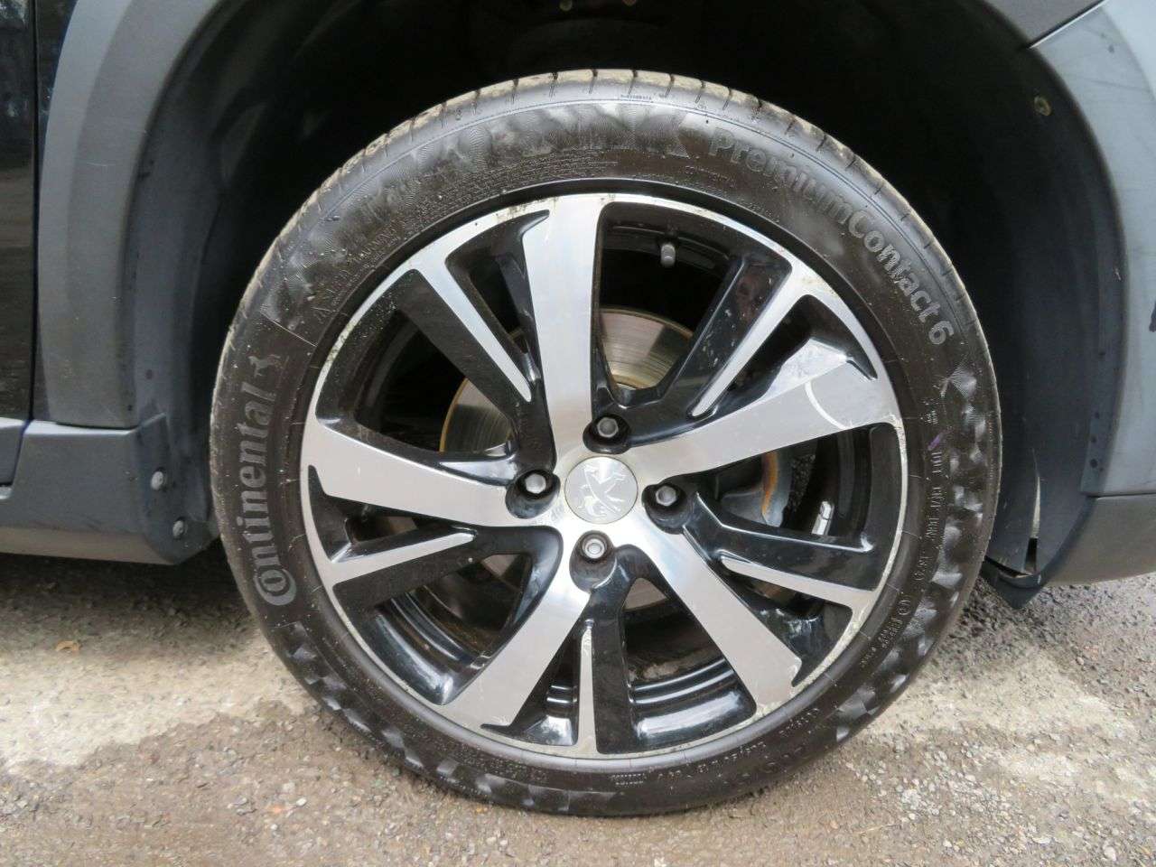 2018 PEUGEOT 2008 2018 PEUGEOT 2008