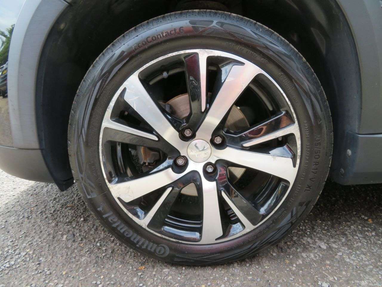 2018 PEUGEOT 2008 2018 PEUGEOT 2008