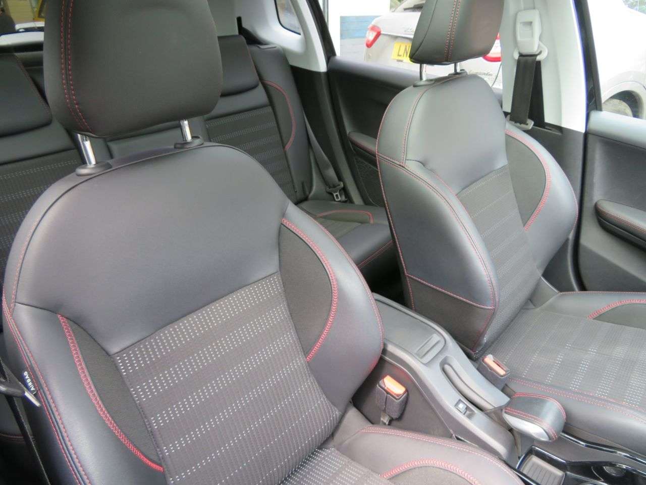 2018 PEUGEOT 2008 2018 PEUGEOT 2008