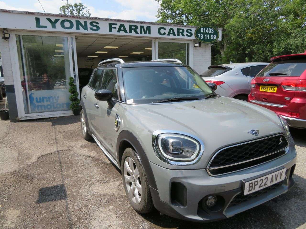 A 2022 MINI COUNTRYMAN 1.5 10kWh Cooper SE Classic SUV 5dr Petrol Plug-in Hybrid Automatic ALL4 Eu A 2022 MINI COUNTRYMAN 1.5 10kWh Cooper SE Classic SUV 5dr Petrol Plug-in Hybrid Automatic ALL4 Eu